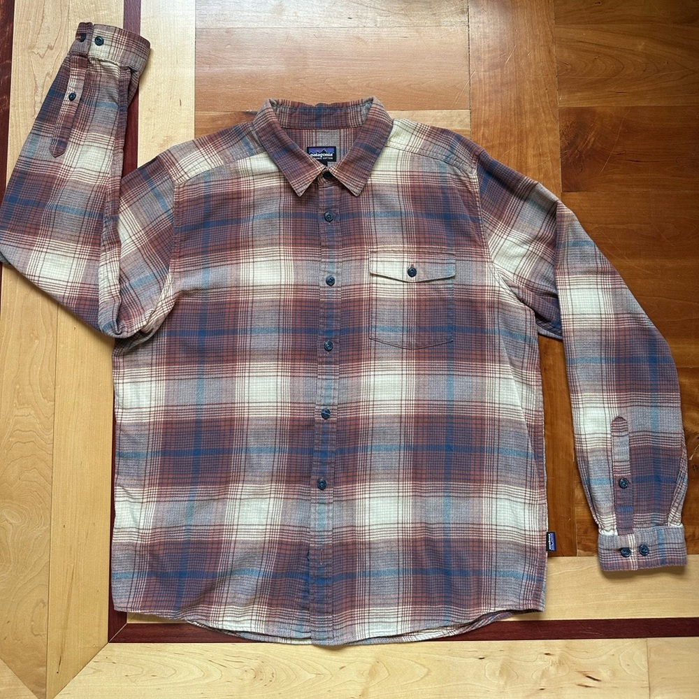 Patagonia Men's Plaid Button Down Shirt - Brown and Blue